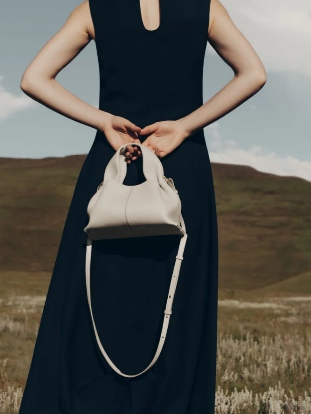 White Numéro Neuf Mini Dumpling Bag With Detachable Strap